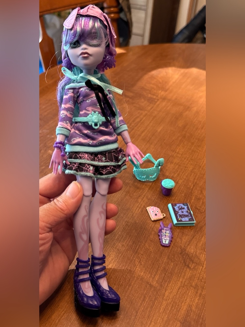 Mattel Monster High Creepover Party Twyla Doll with Accessories EUC